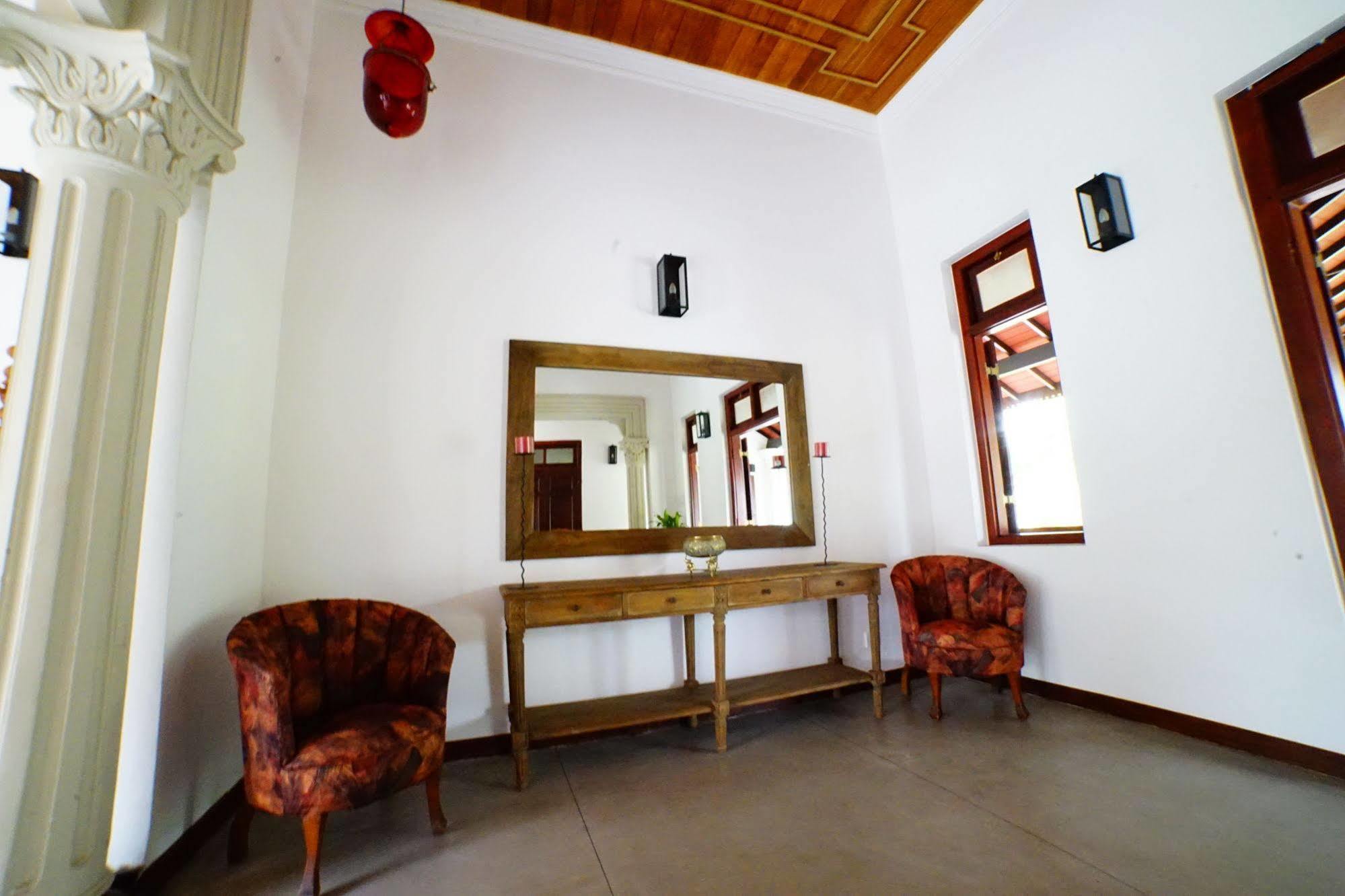 فندق Lespri Grand نيجومبو المظهر الخارجي الصورة